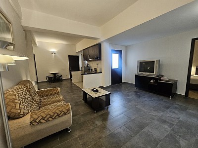 4 Bedroom Apartment