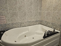 Bathtub